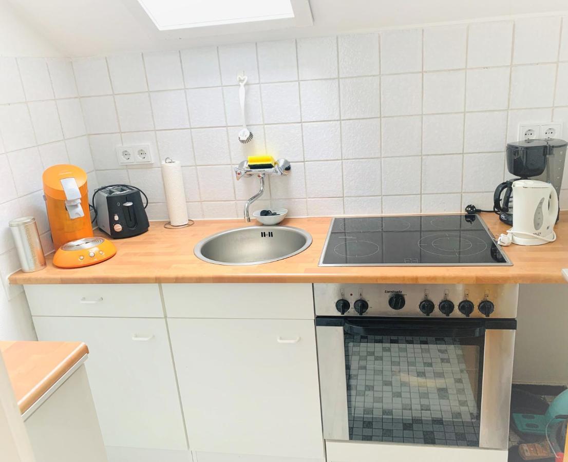 Séjour chez l'habitant Goncalves, Komplette Mit Parkplatz Und Wallbox Vor Der Tuer *