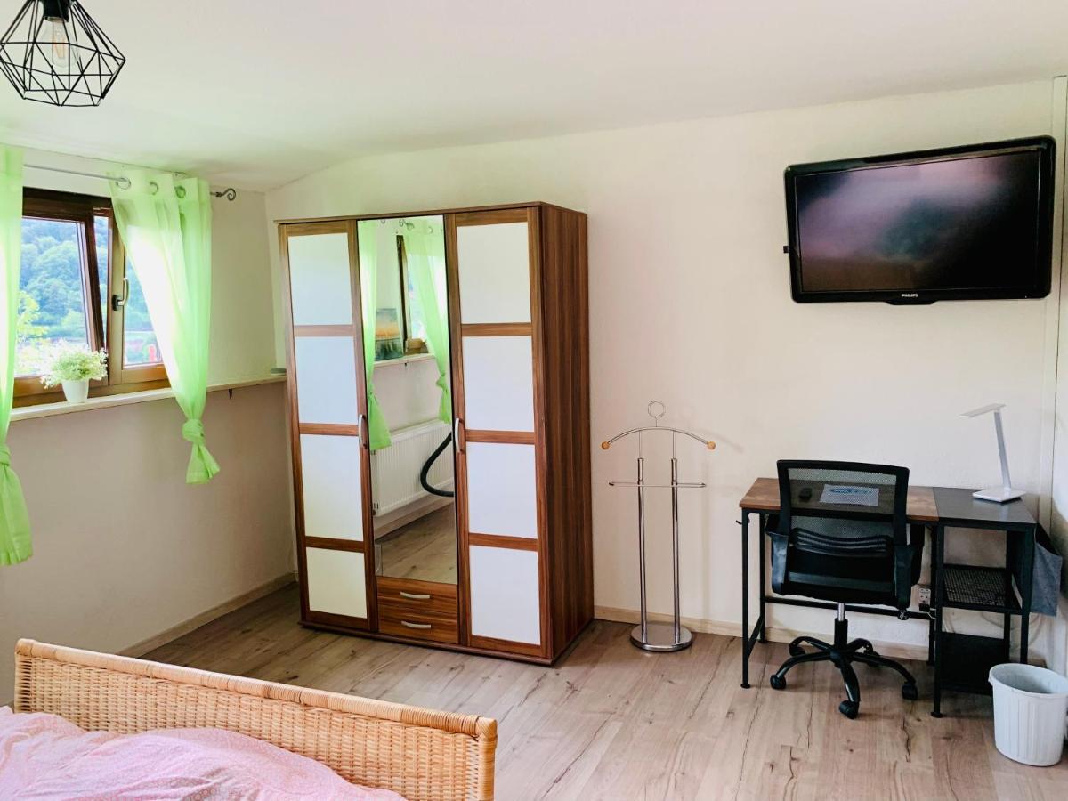 Goncalves, Komplette Mit Parkplatz Und Wallbox Vor Der Tuer Calw